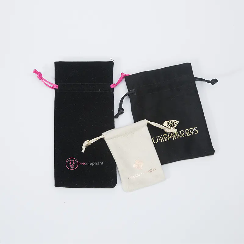 Leder du efter en opbevaringstaske af høj kvalitet? Snørepose i fløjl